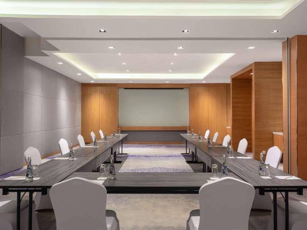 Батам: Radisson Golf & Convention Center Batam