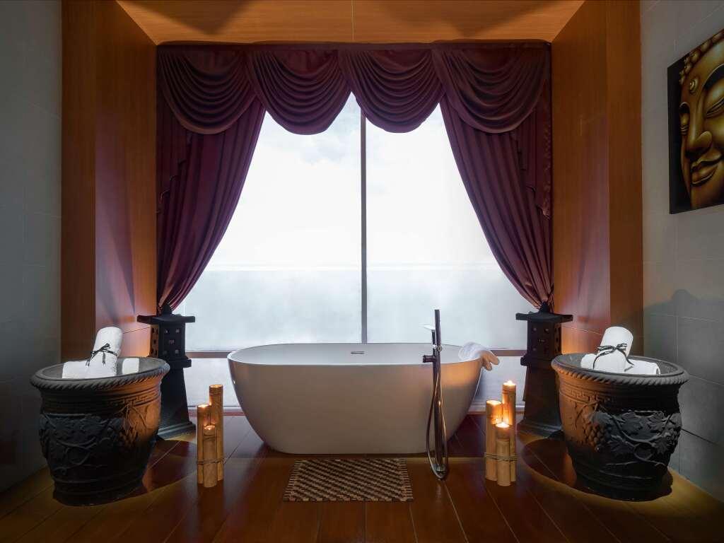 Батам: Radisson Golf & Convention Center Batam