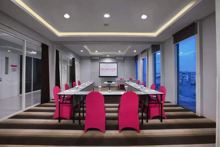 Отель Favehotel Rungkut Surabaya — фото 4