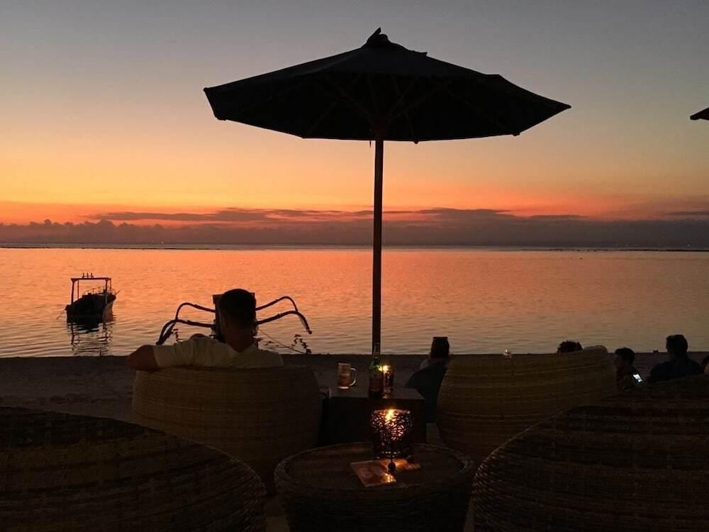 Лембонган-Айленд: Linda Beach Resort