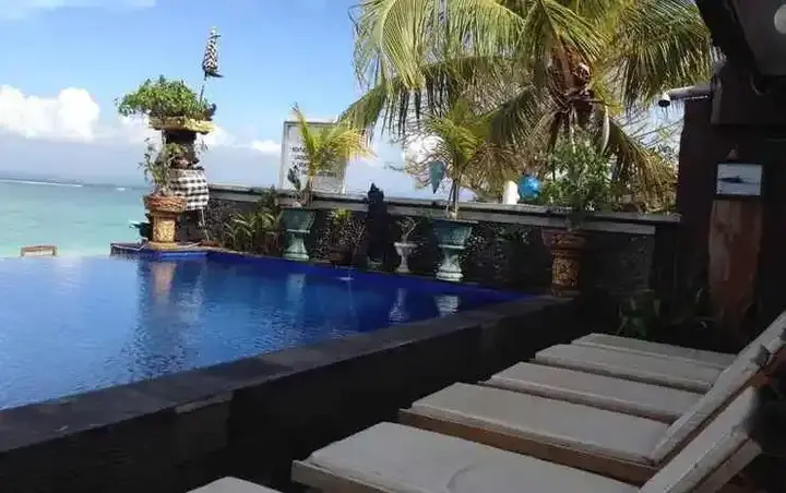 Лембонган-Айленд: Linda Beach Resort