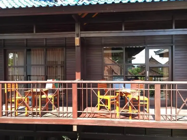 Лембонган-Айленд: Linda Beach Resort