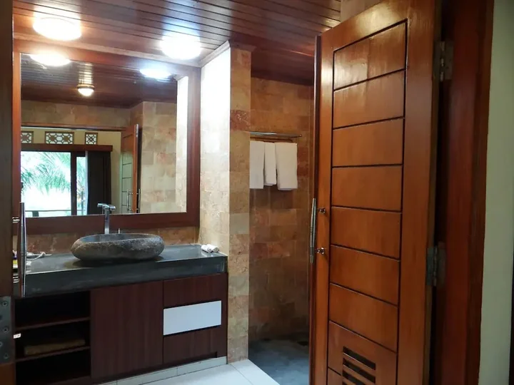 Прайя: Artati Lombok Bungalows & Restaurant