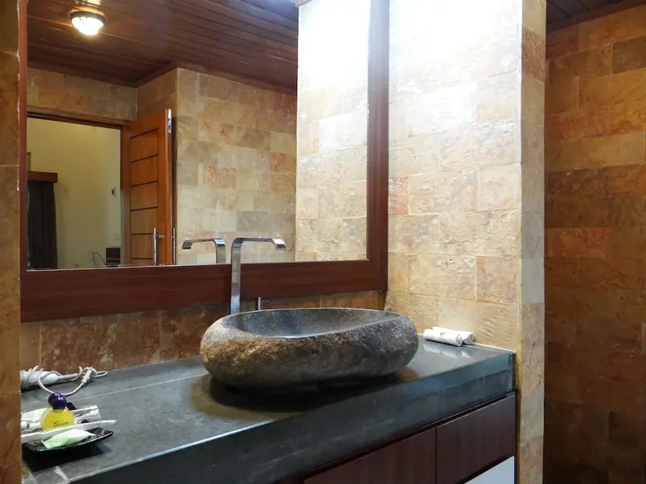 Прайя: Artati Lombok Bungalows & Restaurant