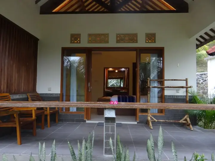 Прайя: Artati Lombok Bungalows & Restaurant
