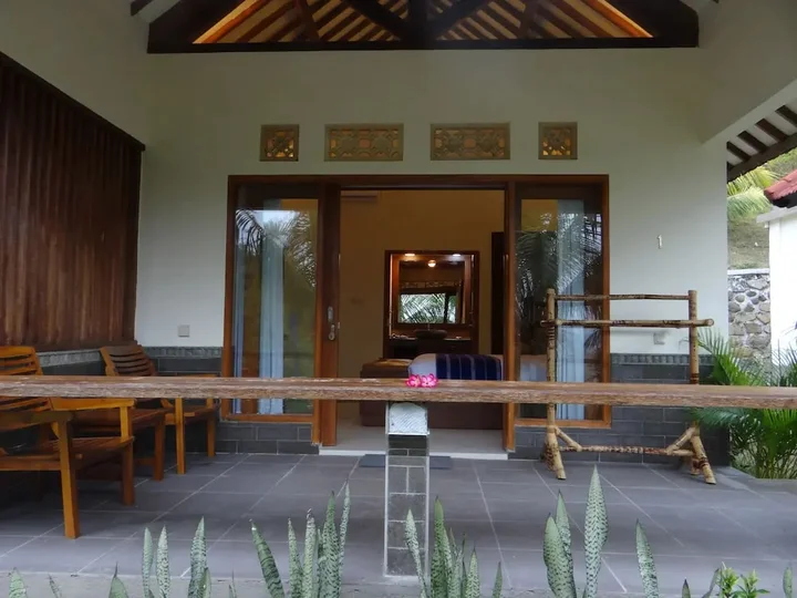 Прайя: Artati Lombok Bungalows & Restaurant