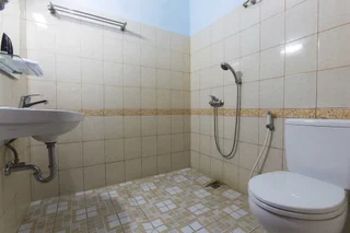 Джакарта: RedDoorz near Pasar Santa