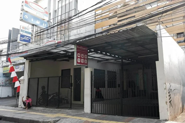 Джакарта: RedDoorz near Mall Taman Anggrek