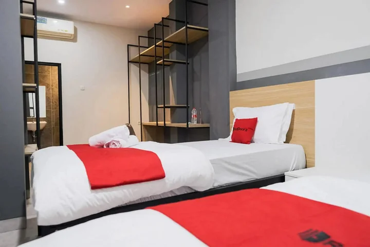 Джакарта: RedDoorz near Mall Taman Anggrek