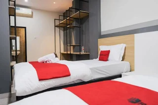 Джакарта: RedDoorz near Mall Taman Anggrek