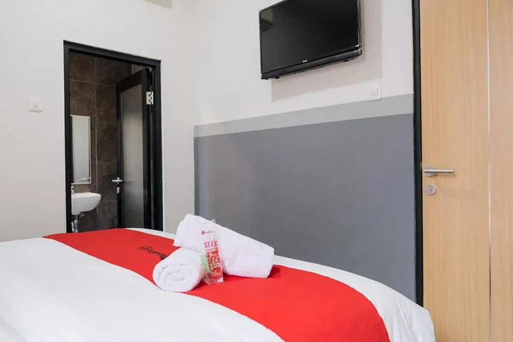Джакарта: RedDoorz near Mall Taman Anggrek