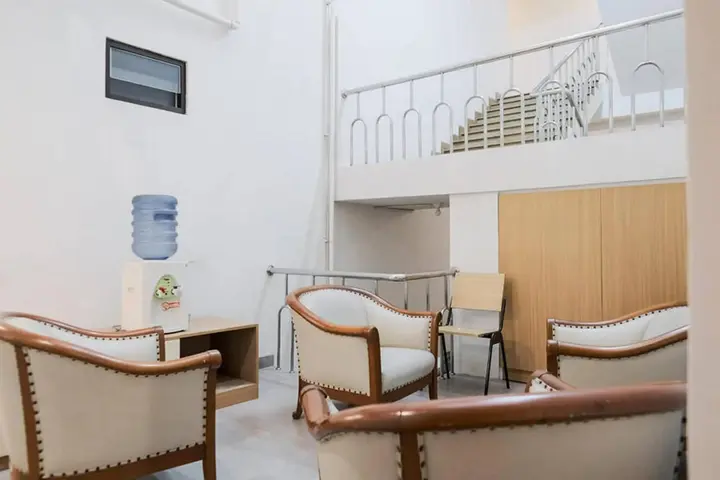 Джакарта: RedDoorz near Mall Taman Anggrek