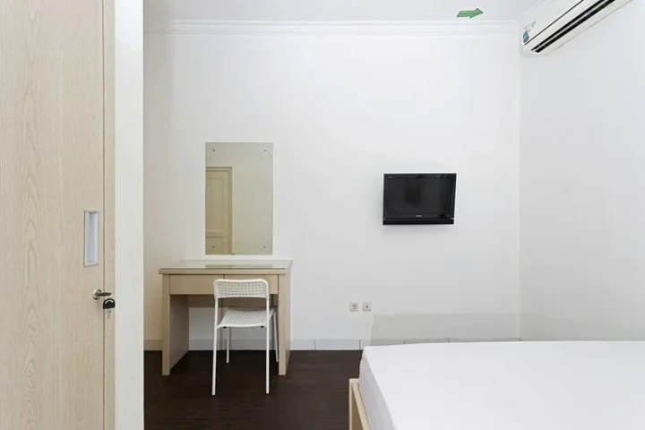 Джакарта: RedDoorz near Lottemart Fatmawati