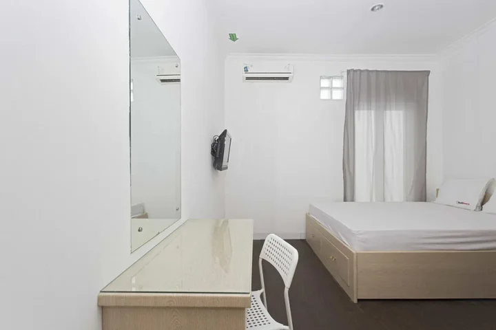 Джакарта: RedDoorz near Lottemart Fatmawati