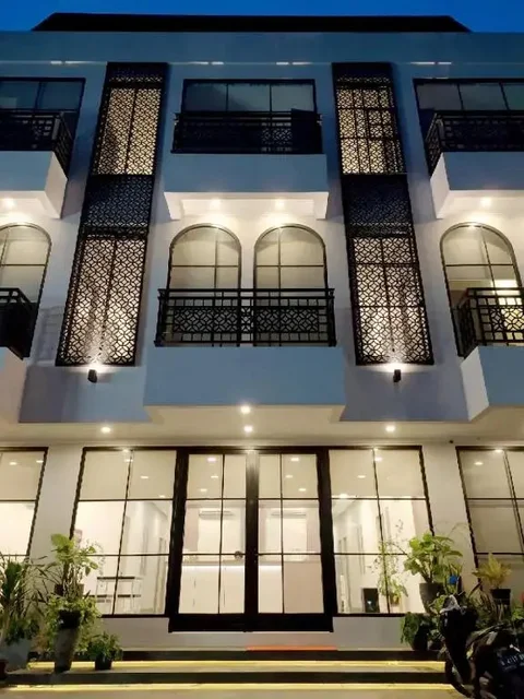 Джакарта: Front One Residence Syariah Mampang