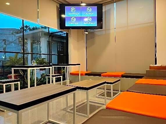 Джакарта: Front One Residence Syariah Mampang