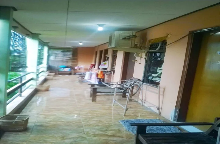 Семаранг: Kost Semarang Peterongan Timur