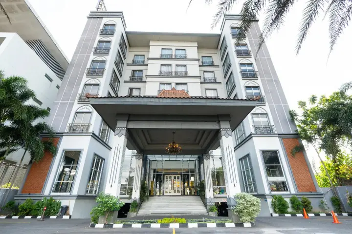 Батуретно: Grand Serela Yogyakarta