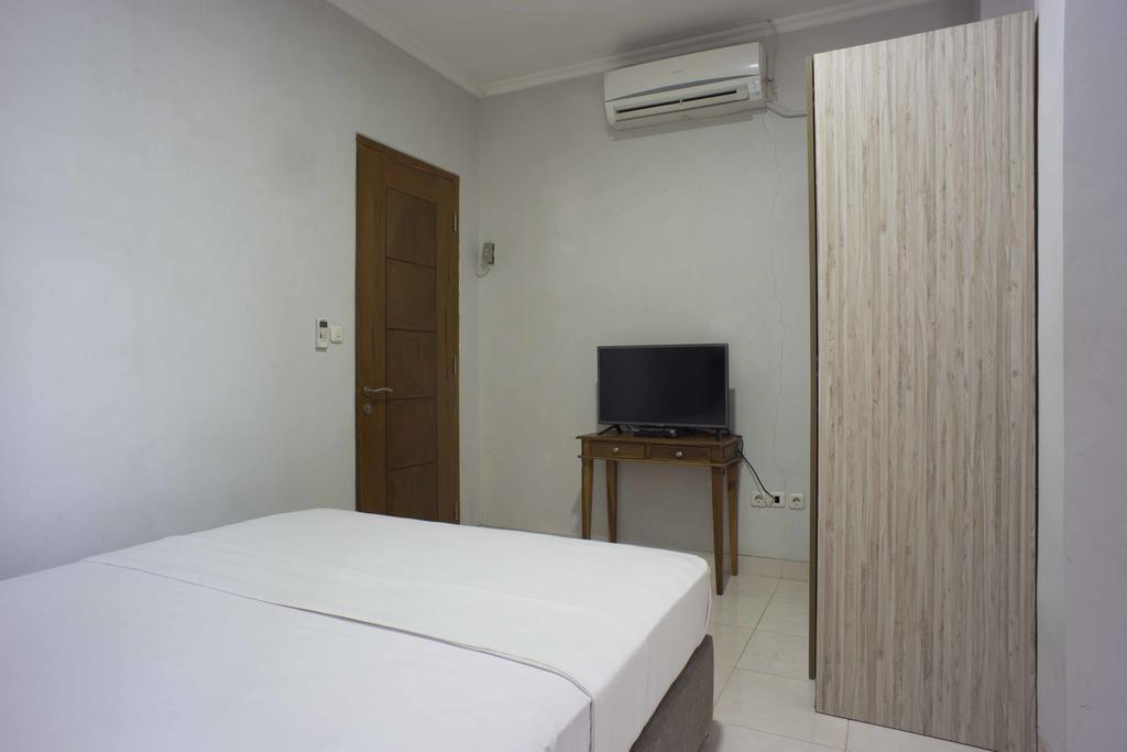 Джакарта: RedDoorz Near Ragunan Zoo