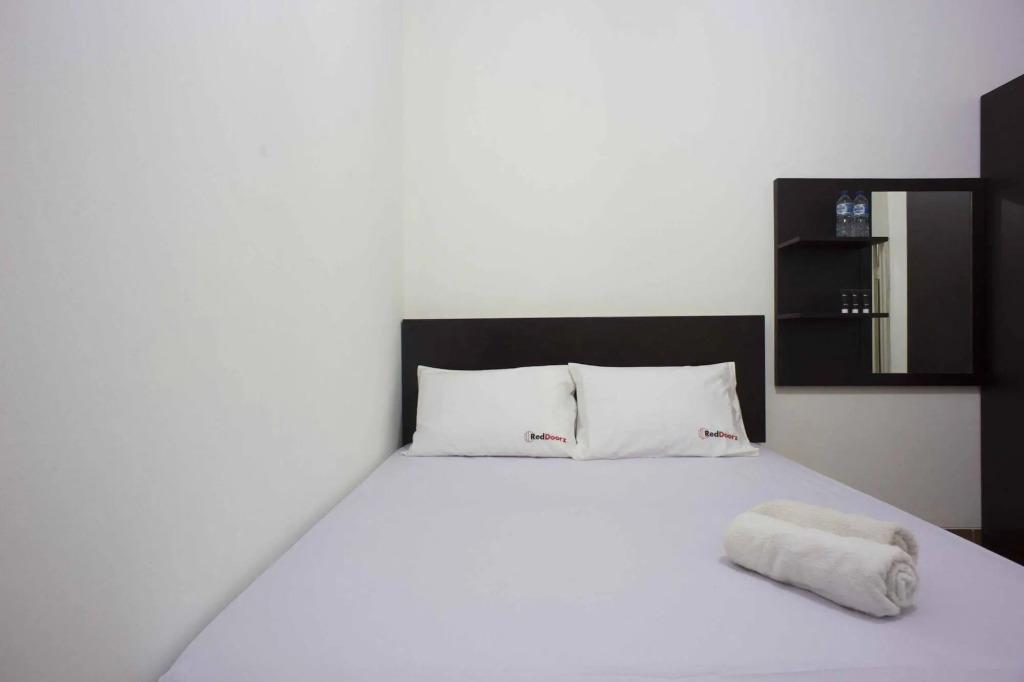 Джакарта: RedDoorz @ Kebayoran Lama Selatan