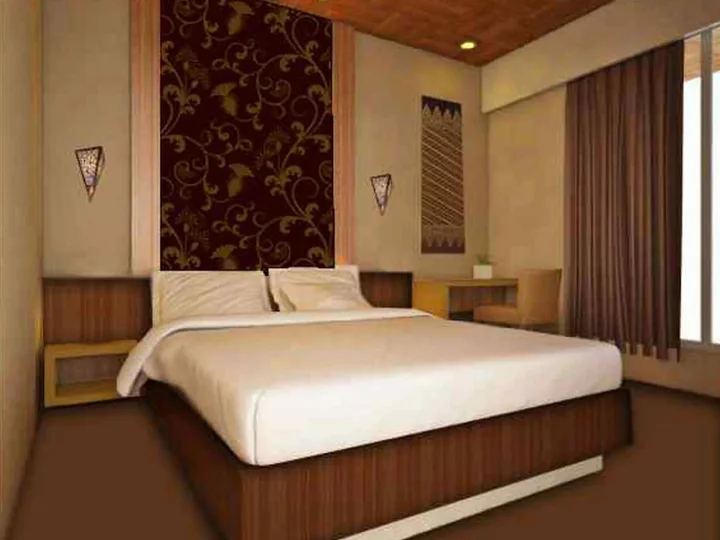Маланг: 玛琅达勒姆阿梗高级宾馆(Dalem Ageng Premium Guest House Malang)