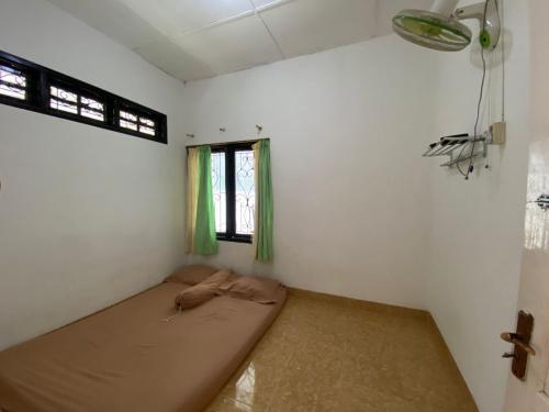 Батуретно: Grapyak Homestay Syariah