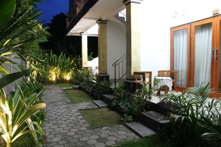 Лембонган-Айленд: Chillhouse Lembongan