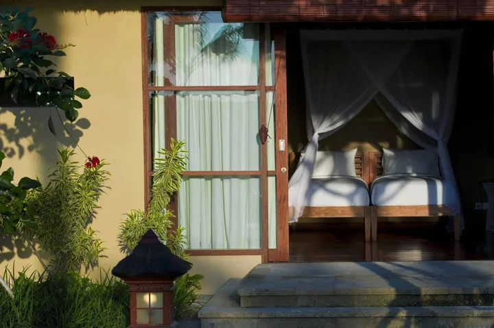 Переренан: Villa Mary