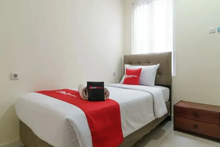 Джакарта: Residences by RedDoorz near Setiabudi One Mall