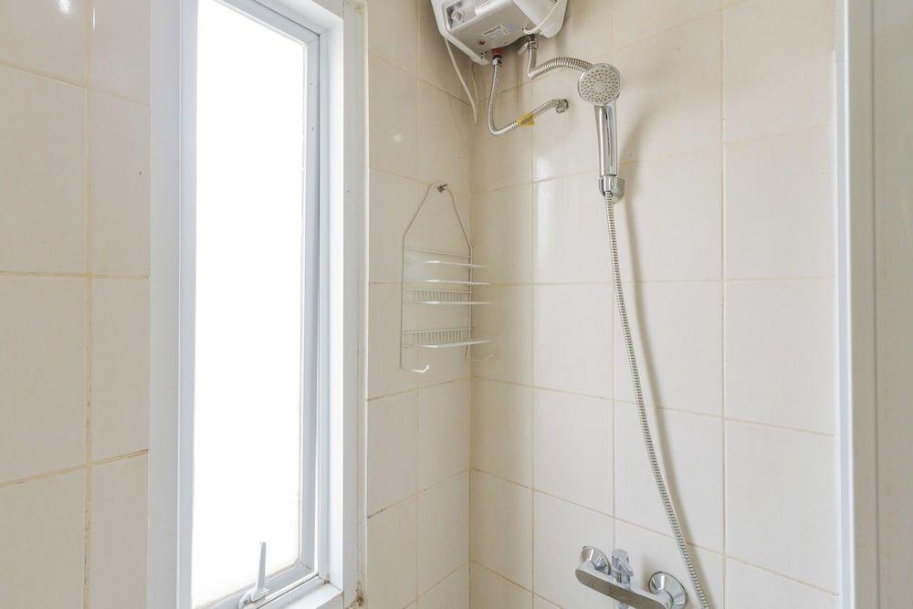 Джакарта: Residences by RedDoorz near Setiabudi One Mall