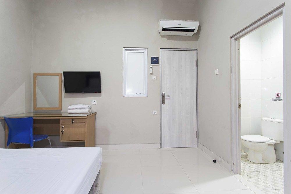 Джакарта: RedDoorz @ Mangga Besar