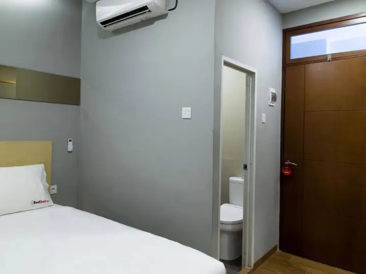 Джакарта: RedDoorz @ Mangga Besar
