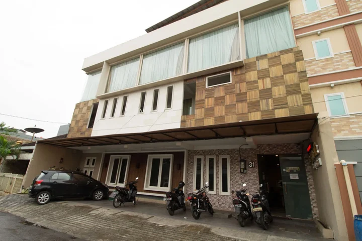 Джакарта: RedDoorz @ Mangga Besar 4