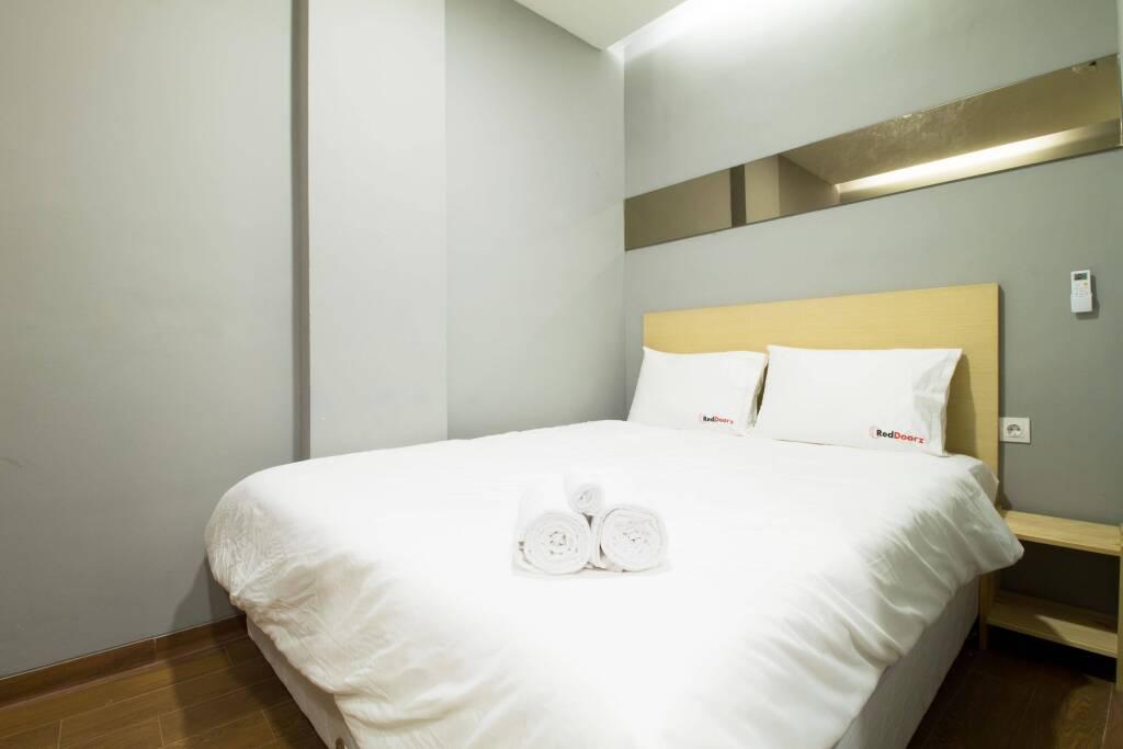 RedDoorz @ Mangga Besar 4 — фото 2