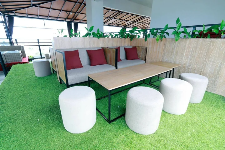 Депок: Yellow Star Hotel Gejayan