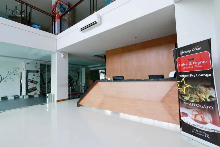Депок: Yellow Star Hotel Gejayan