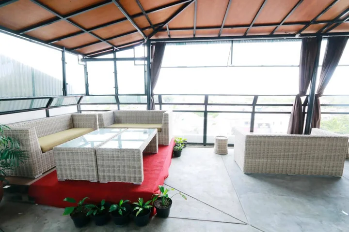 Депок: Yellow Star Hotel Gejayan