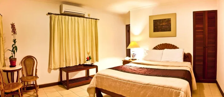 Депок: Yellow Star Hotel Gejayan