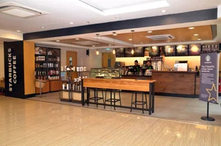 Джакарта: d'primahotel Melawai Blok M