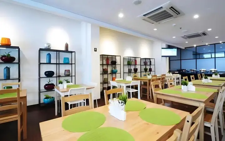 Джакарта: Sare Hotel