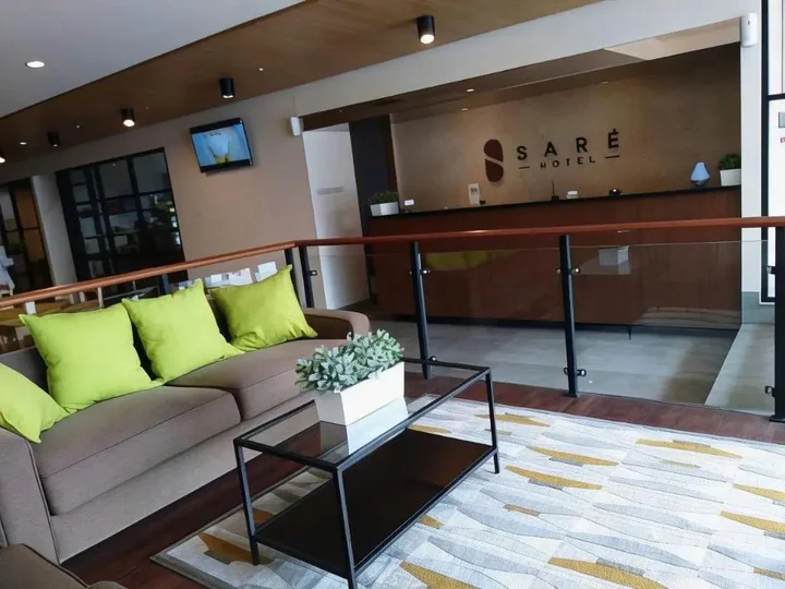 Джакарта: Sare Hotel