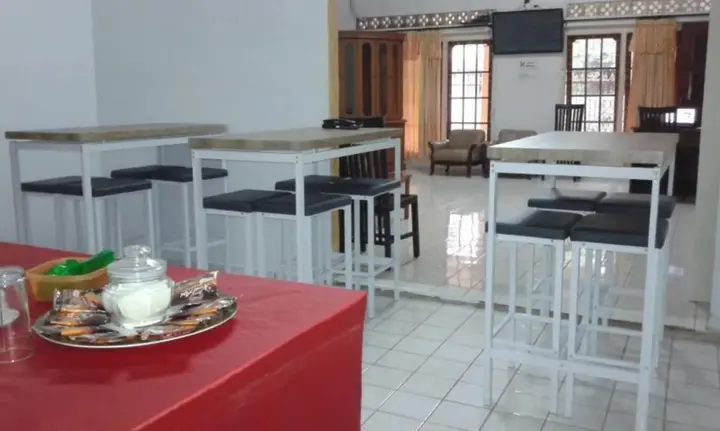 Джакарта: Pondok Heras Suite