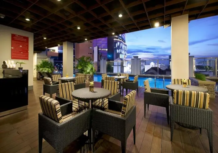 Сурабая: Swiss-Belinn Tunjungan Surabaya