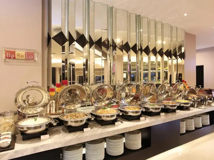 Сурабая: Swiss-Belinn Tunjungan Surabaya