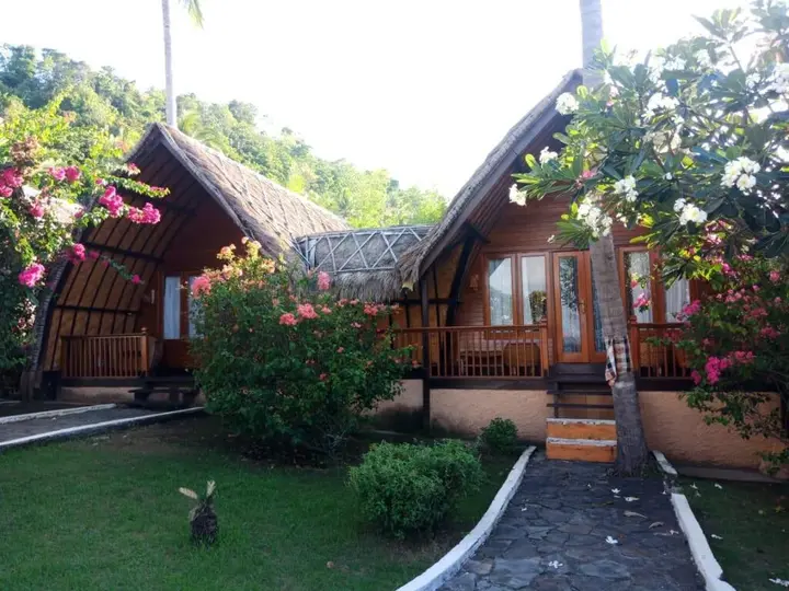 Вори: Kinaari Resort
