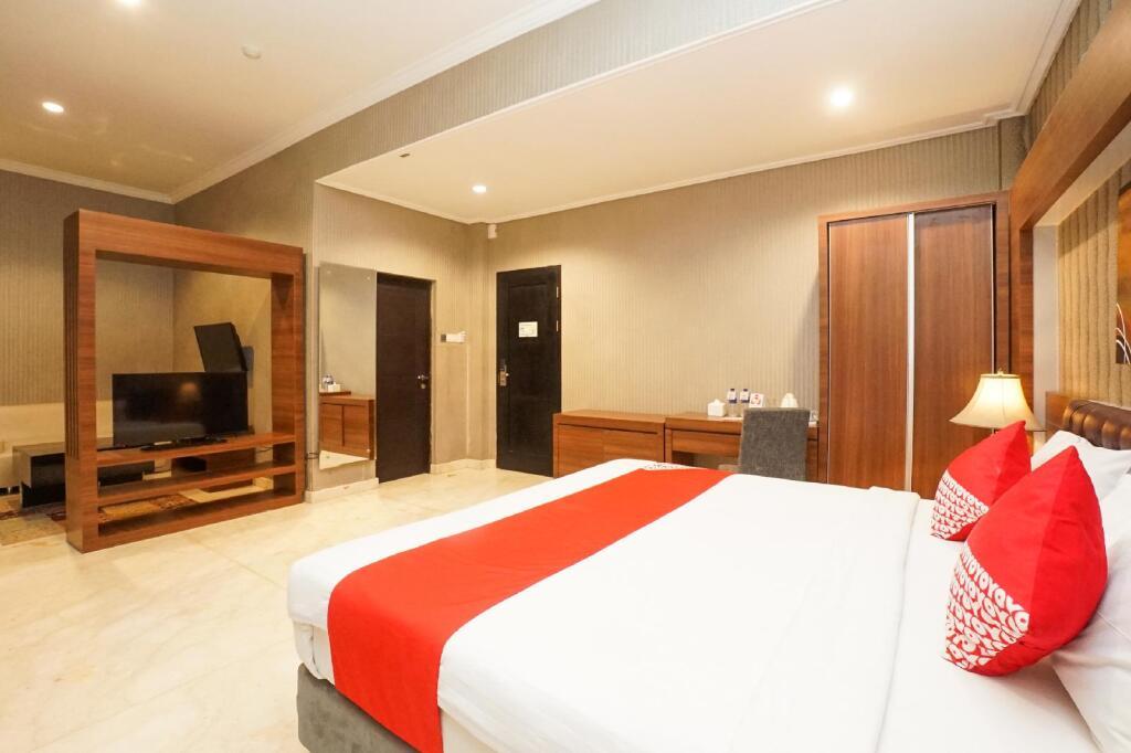 Бангил: Hotel Dalwa Syariah