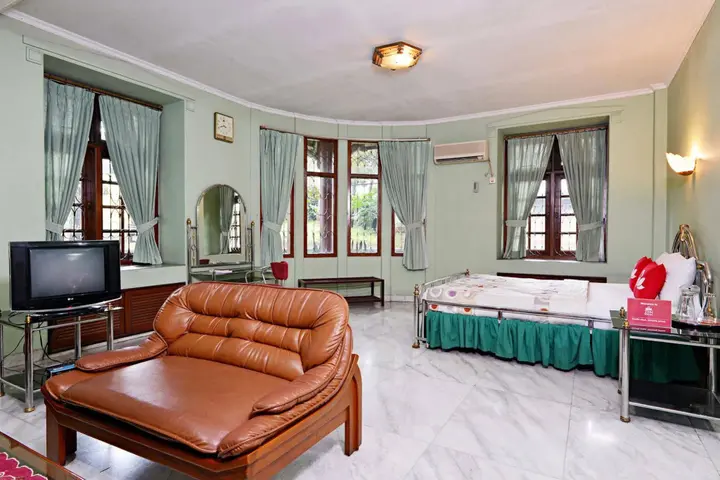 Богор: Zenrooms Villa Duta