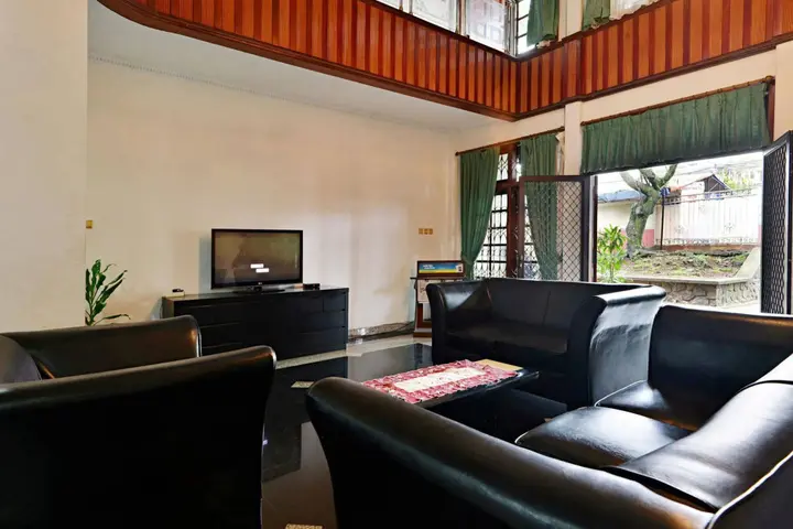 Богор: Zenrooms Villa Duta