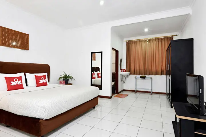 Богор: Zenrooms Villa Duta