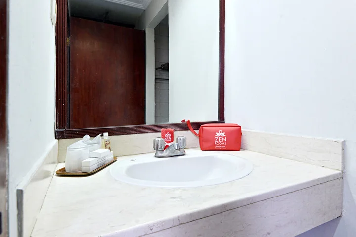 Бандунг: ZenRooms Soekarno Hatta Buah Batu